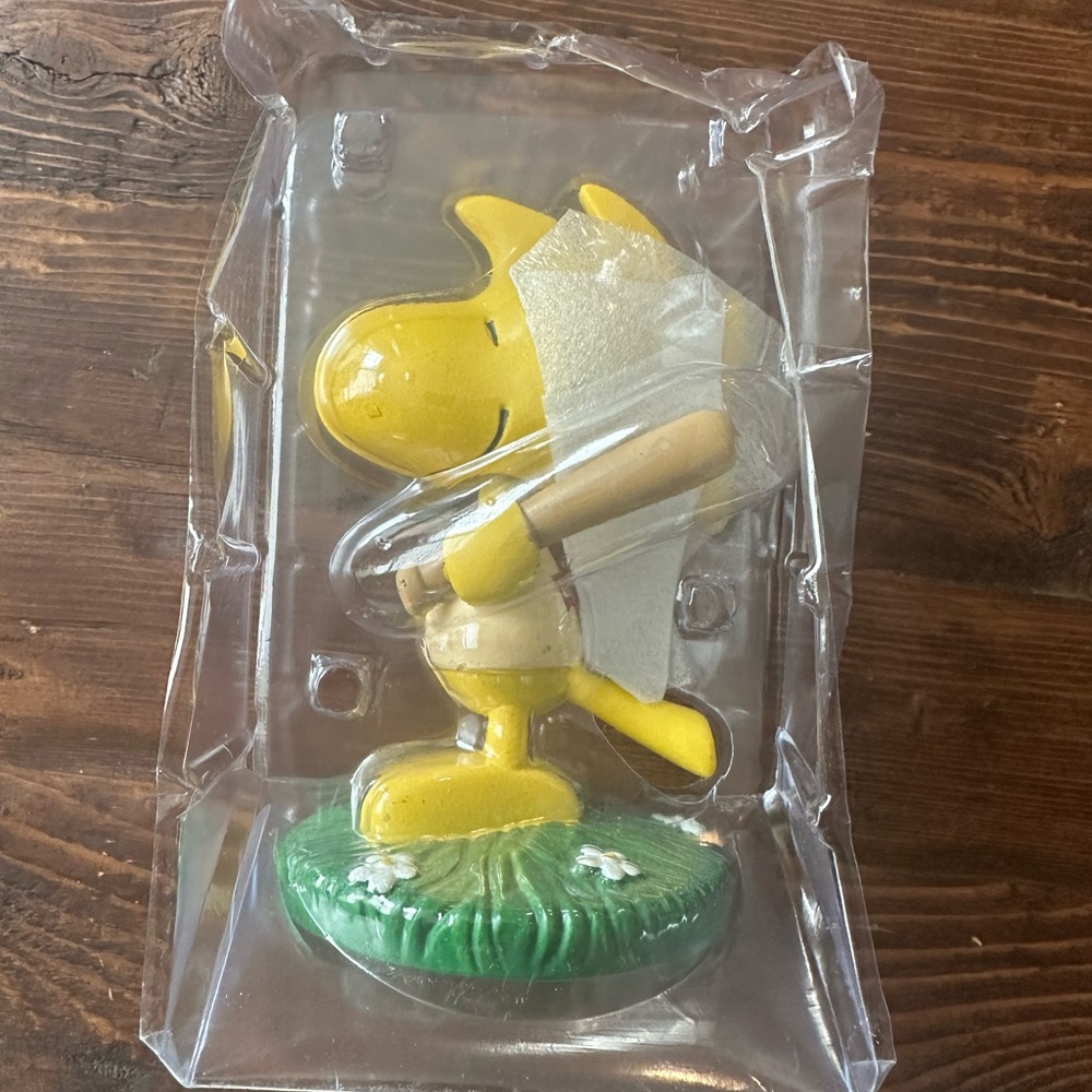 SF GIANTS‎ Peanuts Woodstock SGA bobblehead 08/31/2019 NEW in Box. - Picture 7 of 8